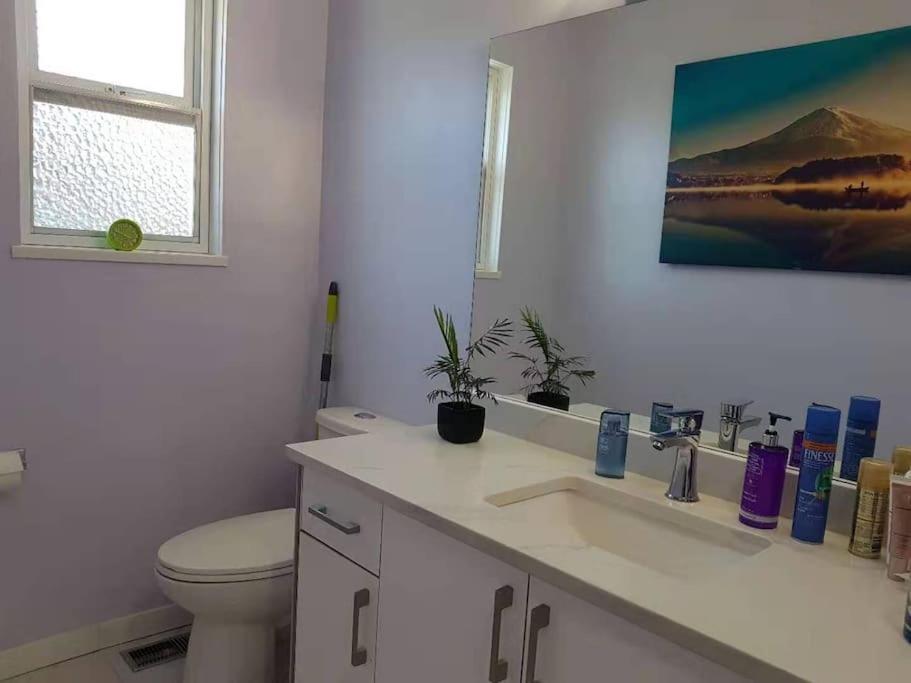 Private Single Room In A House Richmond Exterior foto