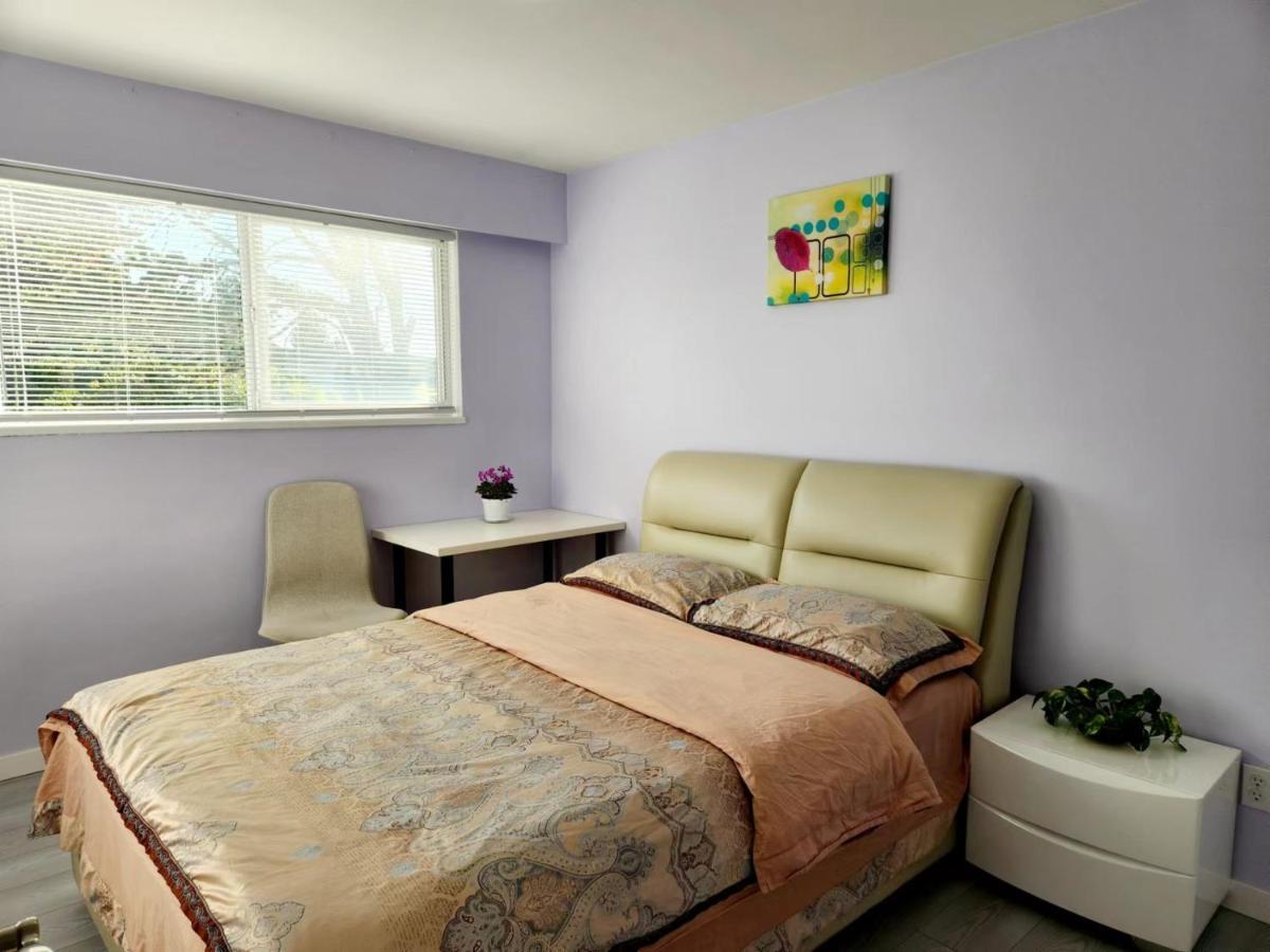 Private Single Room In A House Richmond Exterior foto